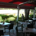 Castel Garoupe 3* אנטיב