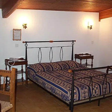 Отель Castel Garoupe 3*