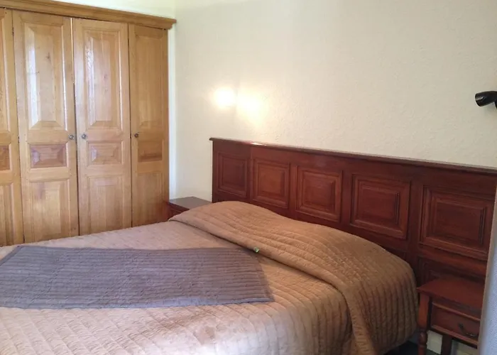 Castel Garoupe 3* Антиб