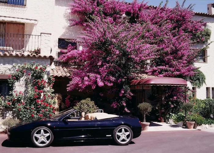 Отель Castel Garoupe Антиб