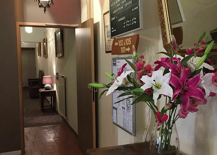 Castel Garoupe Hotel Antibes